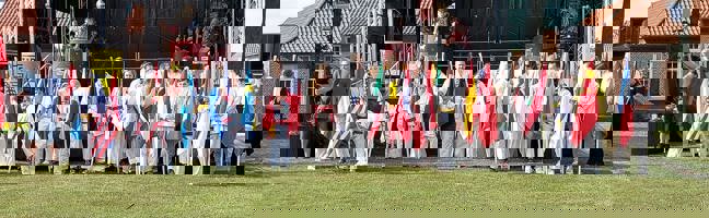 Flagbærere til Hærvejsmarchen