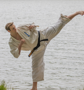 Karate - voksenhold
15+ år